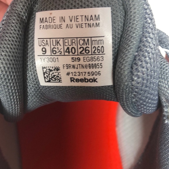 NEW = REEBOK , Size 9 , EnERGY LUX 2 Women R shoes - Picture 8 of 8